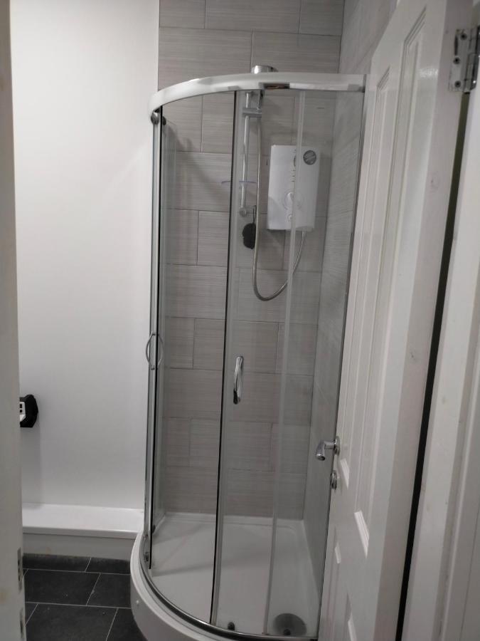 4 Bed Entire House - Heart Of The City - Near Sufc Шефилд Екстериор снимка